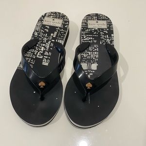 KATE SPADE like new sandal flip flops New York